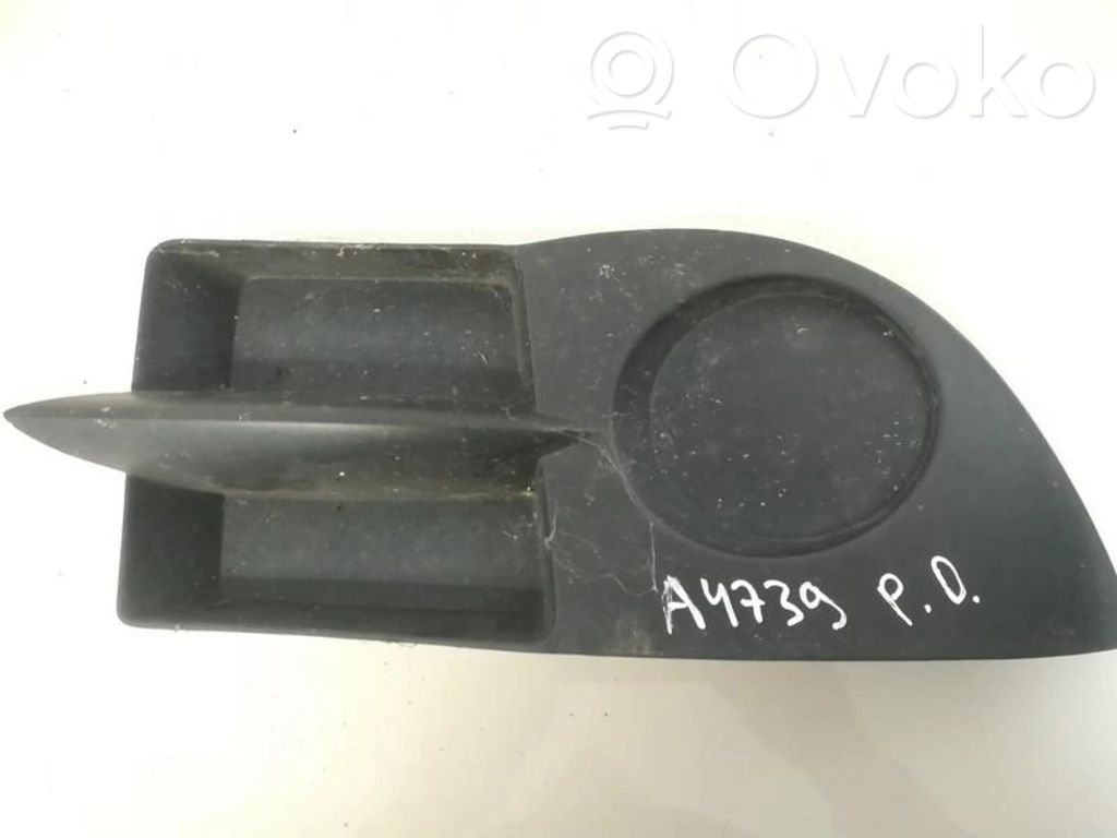 Renault Clio II Etupuskurin alempi jäähdytinsäleikkö 