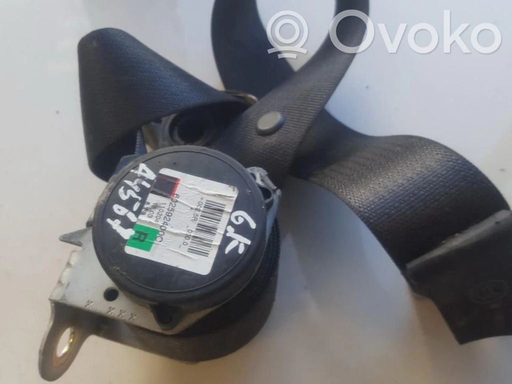 Opel Zafira B Cinturón trasero 