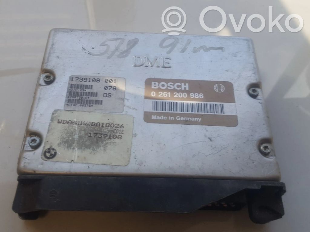 BMW 5 E34 Engine control unit/module 