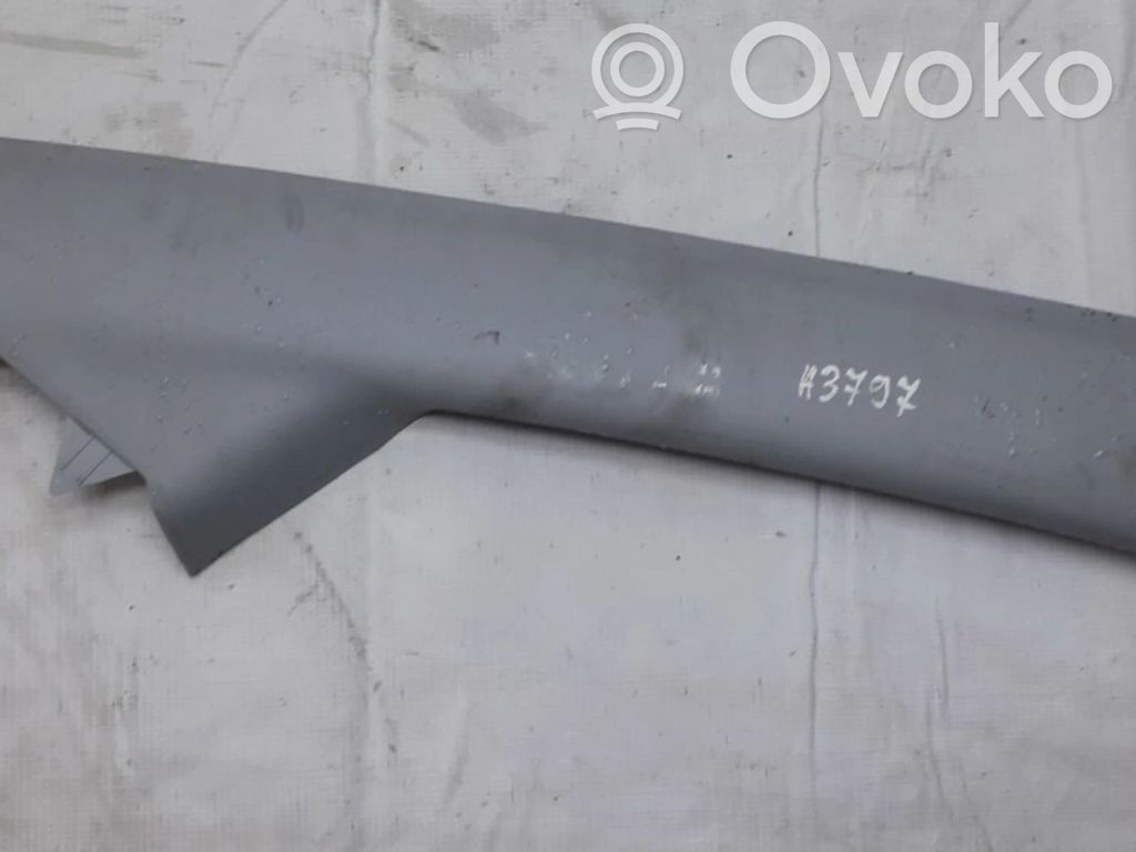 Mazda 5 Kita salono detalė 