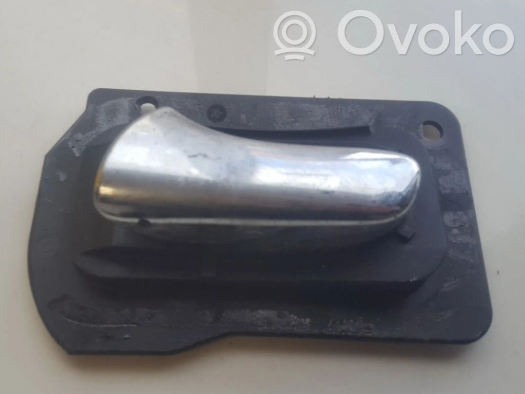 Manecilla interna puerta delantera   09134967,091195012,091195012,09134967