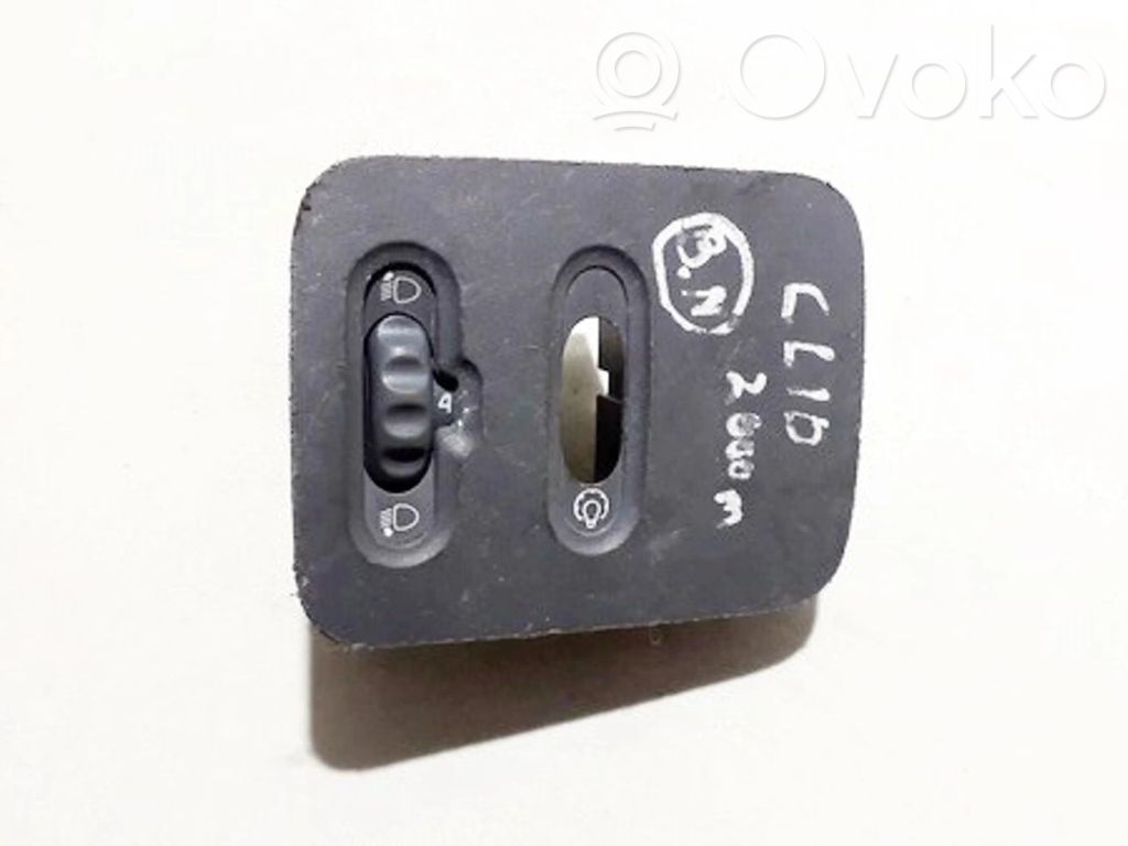 Renault Clio II Headlight level height control switch 