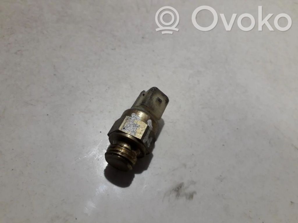 BMW 5 E39 Coolant temperature sensor 
