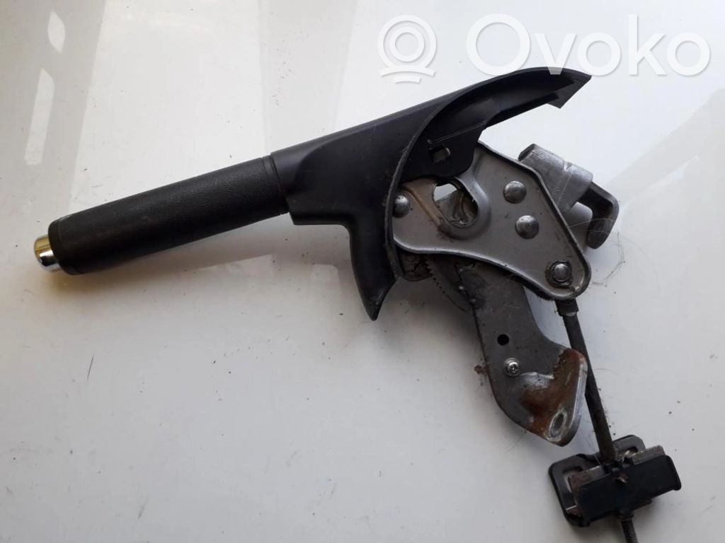 Toyota Yaris Dźwignia hamulca ręcznego 