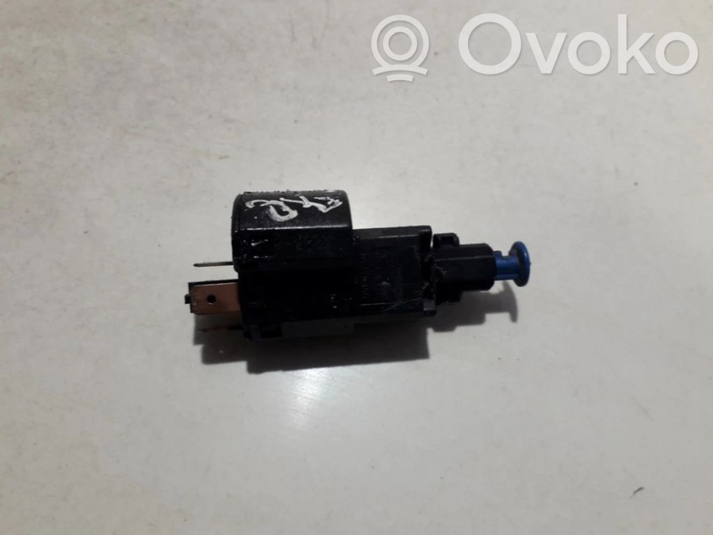 Opel Vectra B Interruttore del pedale del freno