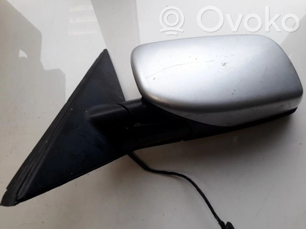 Veidrodėlio plastikinė apdaila   E1010748,E1010748