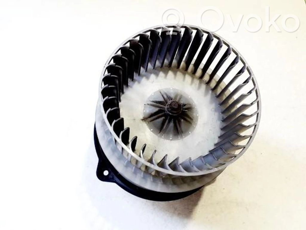 Toyota Yaris Ventilator aerotermă