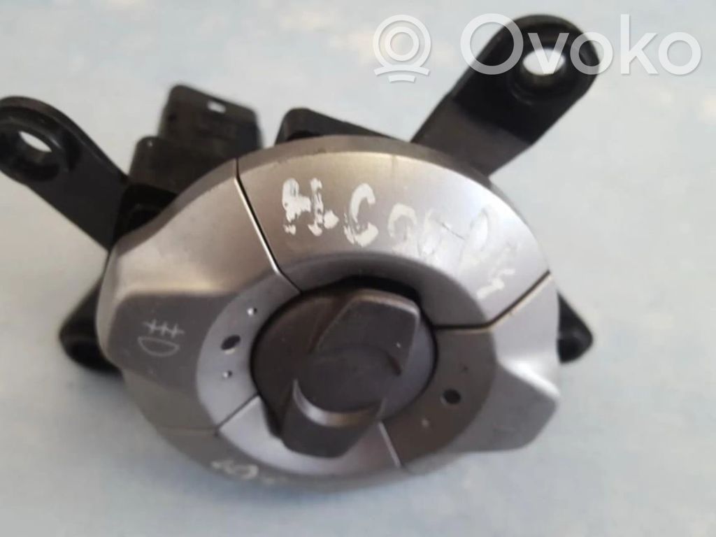 Hyundai Coupe Fog light switch 