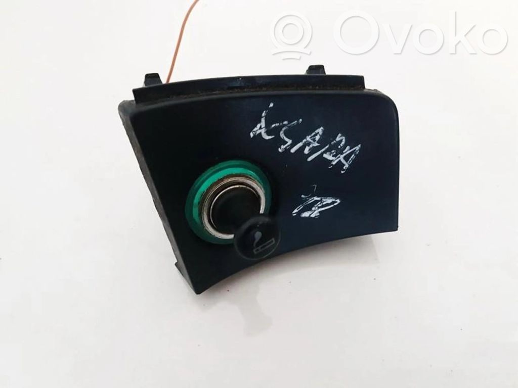 Opel Sintra Accendisigari per auto 