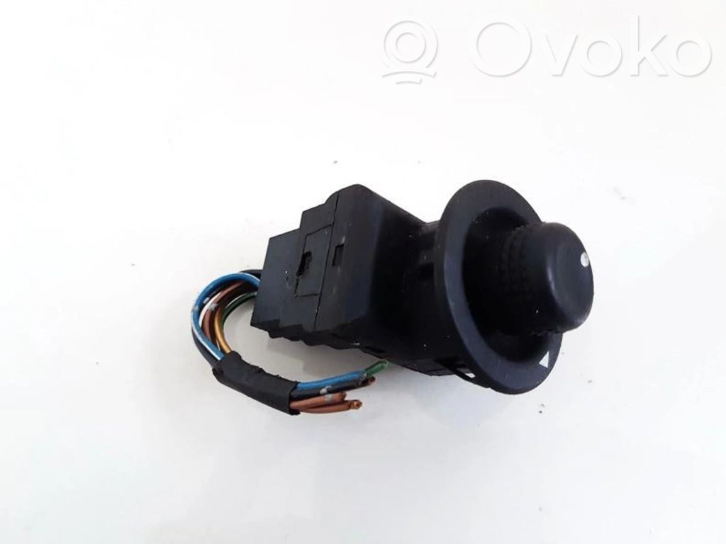 Ford Mondeo MK I Sivupeilin kytkin 