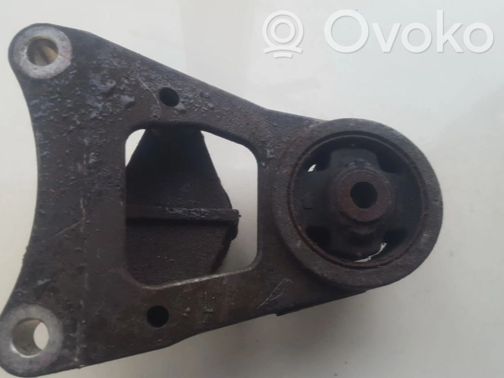 Toyota Avensis T250 Engine mount bracket 