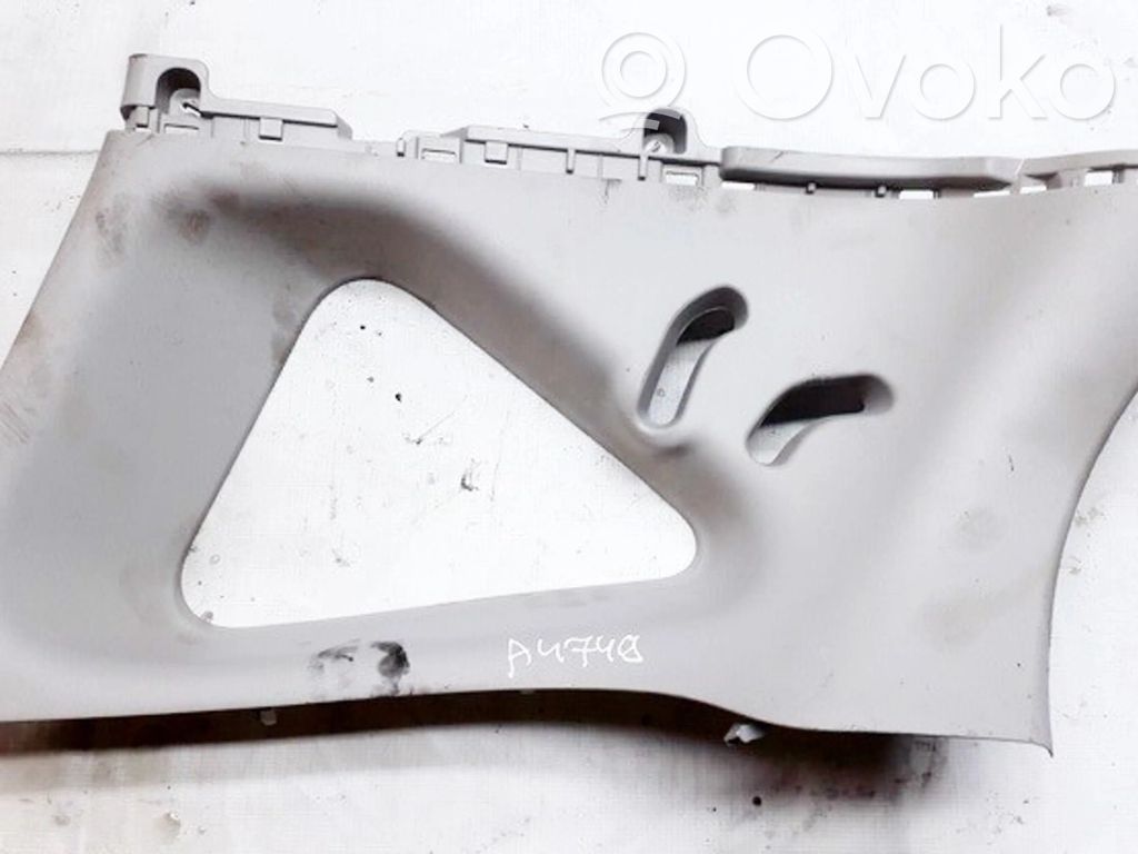 Nissan Note (E12) Otros repuestos del interior 