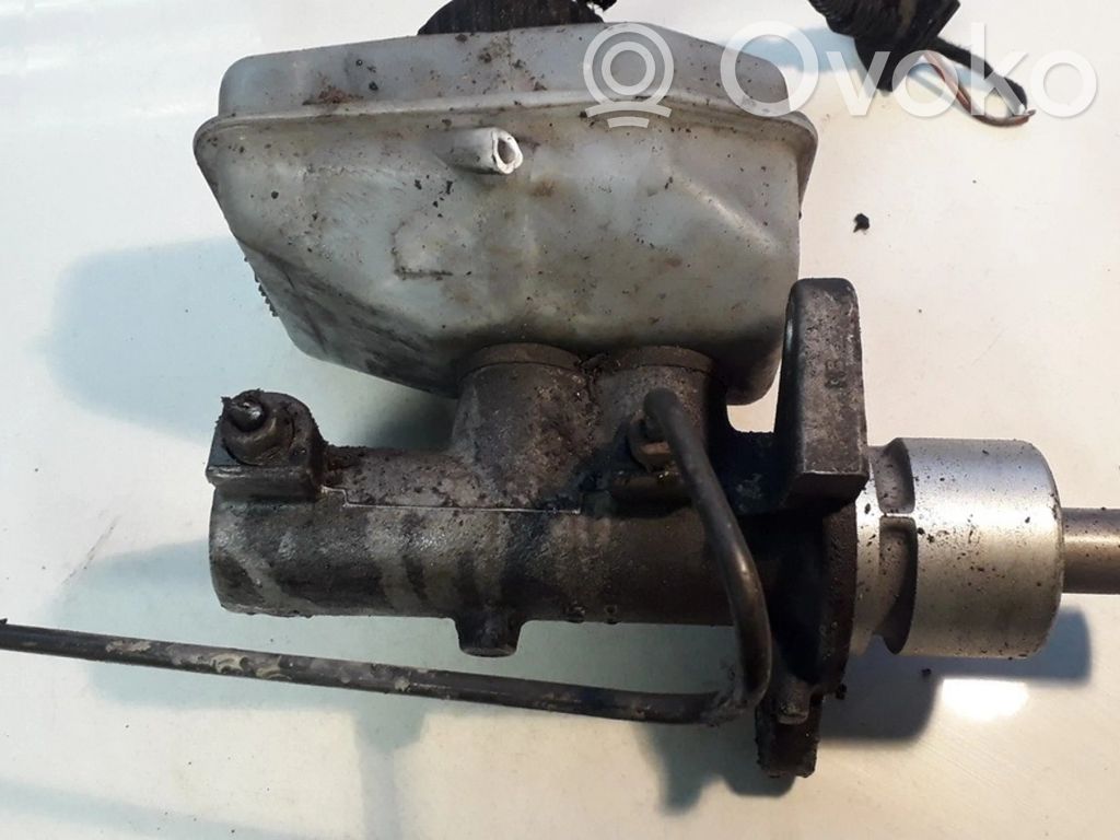 Opel Vectra B Pääjarrusylinteri 