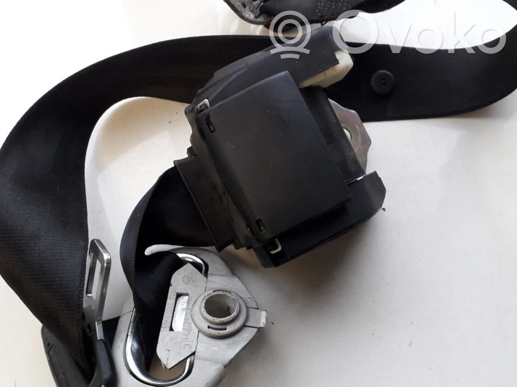 Volkswagen Bora Cinturón trasero 