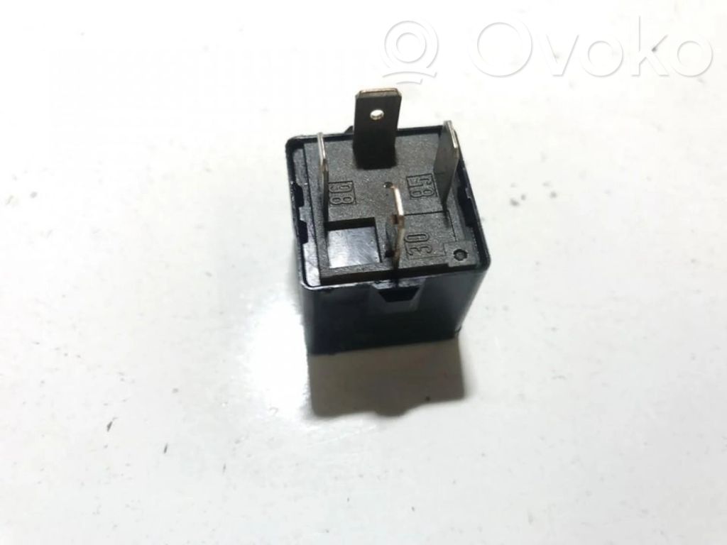 Volvo S40, V40 Altri relè