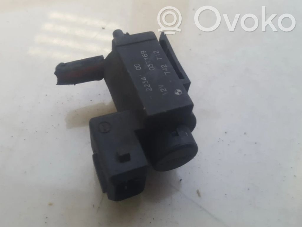 BMW 3 E46 Solenoid supapă turbosuflantă 