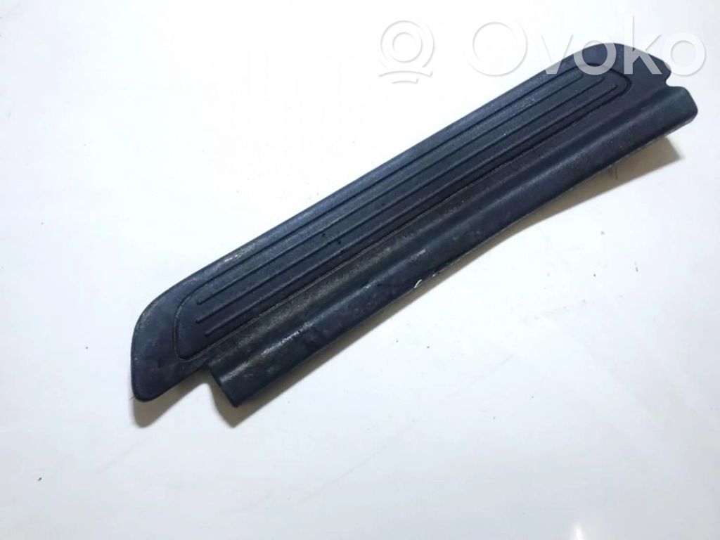 Volvo S40, V40 Capac prag spate 