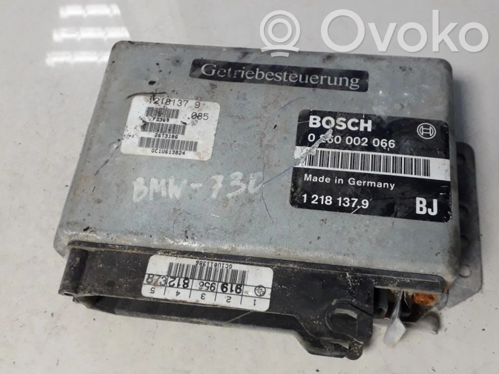 BMW 7 E32 Engine control unit/module 