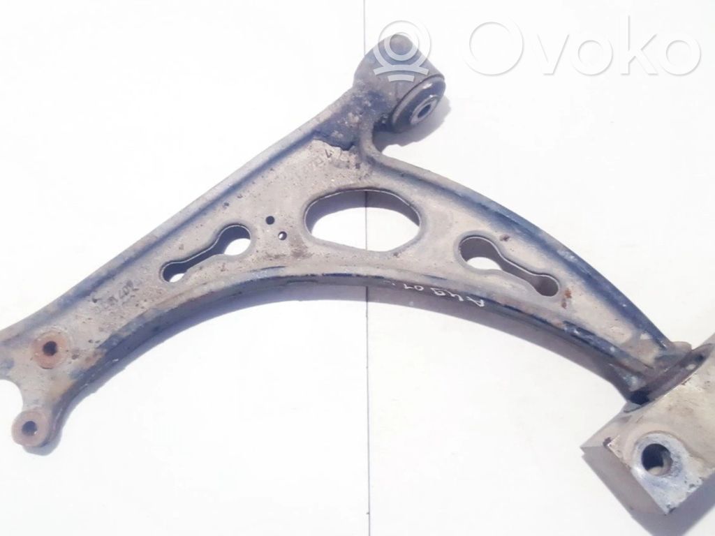 Audi A3 S3 8P Braccio di controllo sospensione anteriore inferiore/braccio oscillante