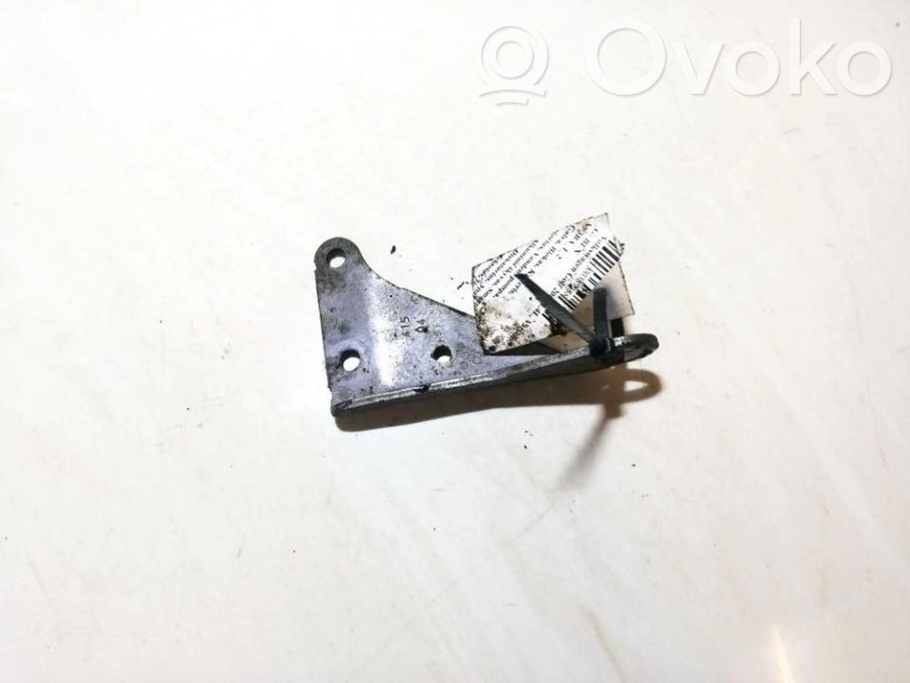 Volkswagen Golf V Engine mounting bracket 