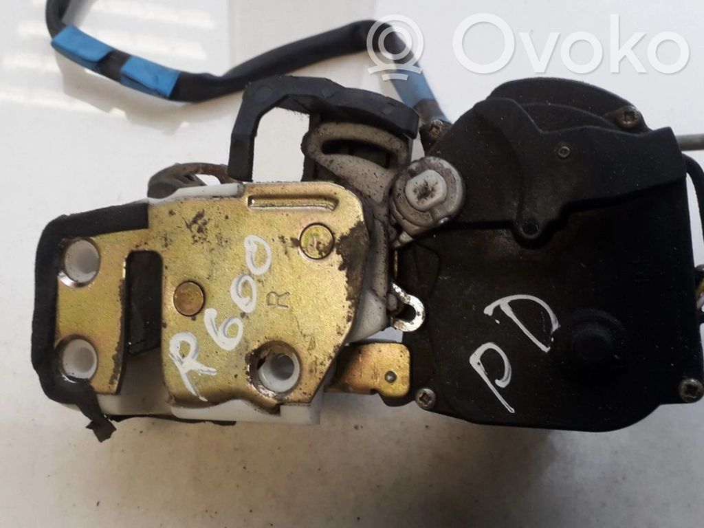 Rover 620 Front door lock 