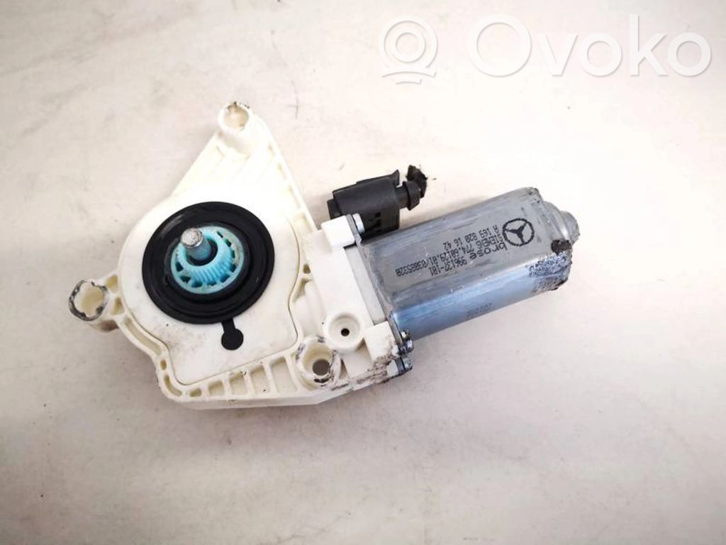 Mercedes-Benz A W169 Motor macara geam ușă față 