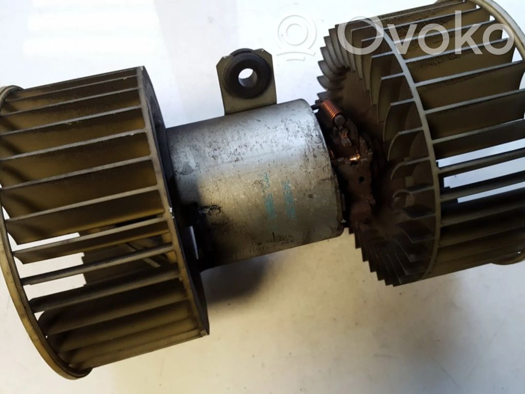 BMW 5 E39 Mazā radiatora ventilators 