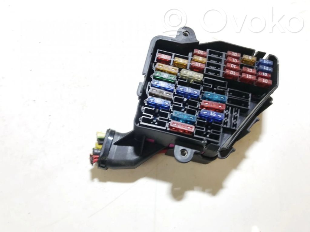 Volkswagen PASSAT B5.5 Set cutie siguranțe 