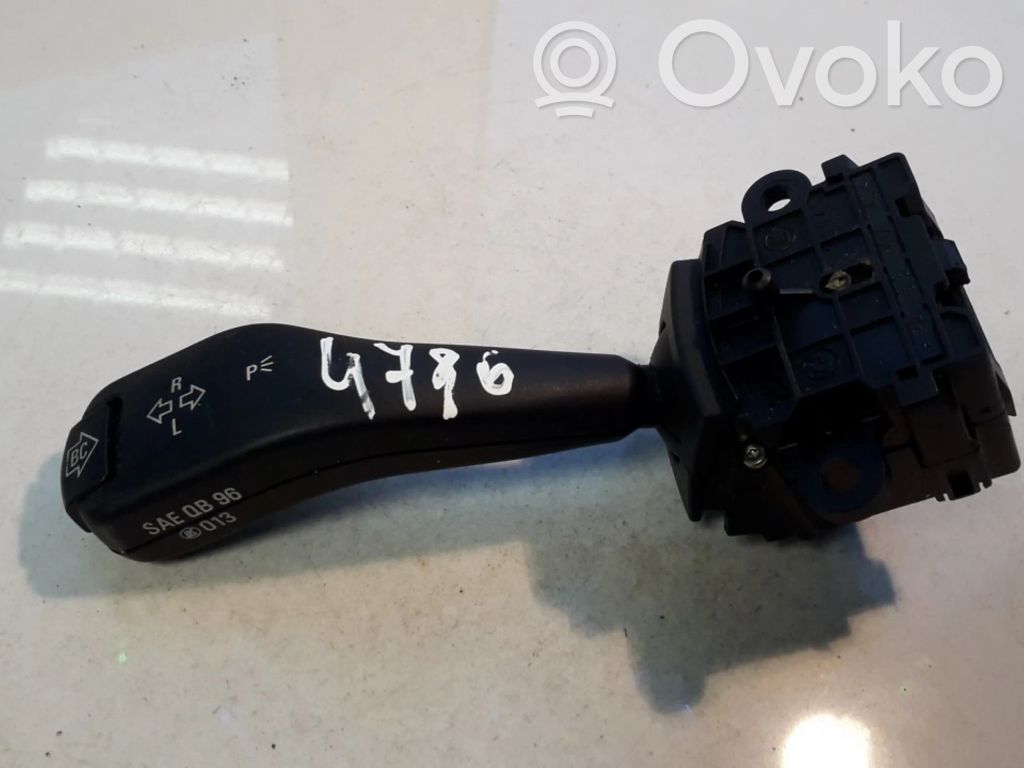 BMW X3 E83 Leva indicatori