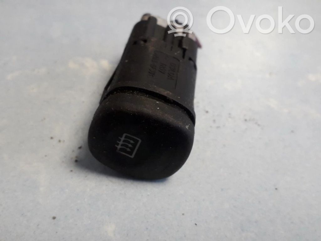 Ford Fiesta Przycisk / Przełącznik ogrzewania szyby przedniej / czołowej 