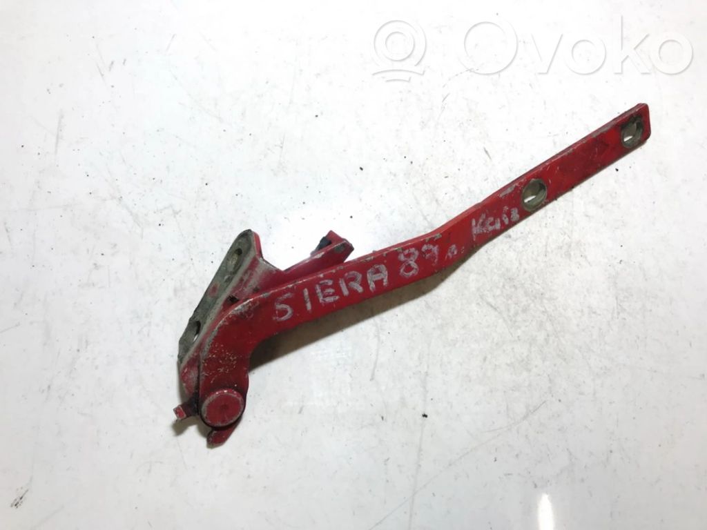 Engine bonnet/hood hinges