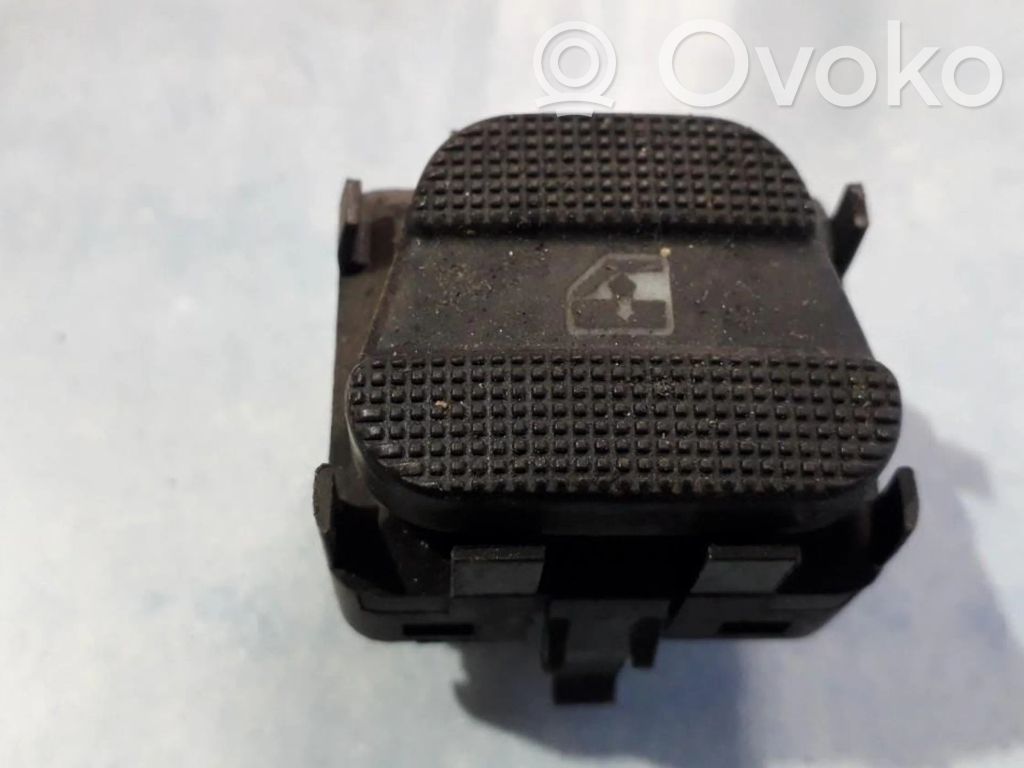 Volkswagen Golf III Interruttore di controllo dell’alzacristalli elettrico 