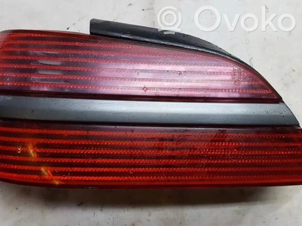 Peugeot 406 Lampă spate în caroserie