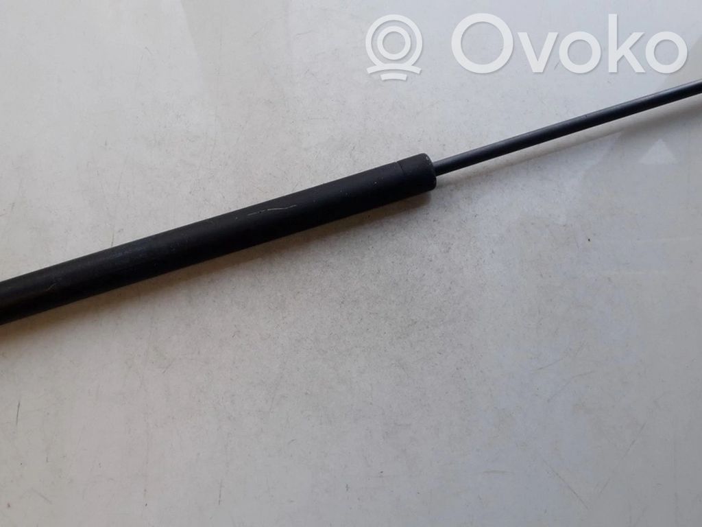 Renault Clio II Tailgate/trunk strut/damper 