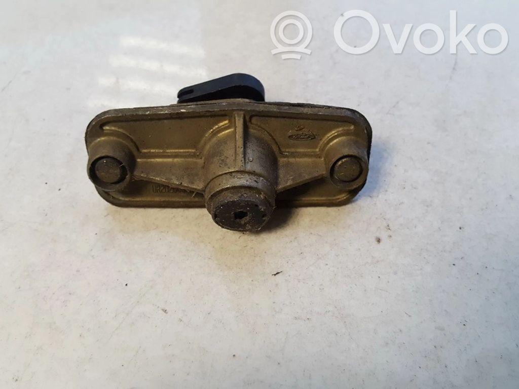 Ford Mondeo Mk III Încuietoare externă portbagaj