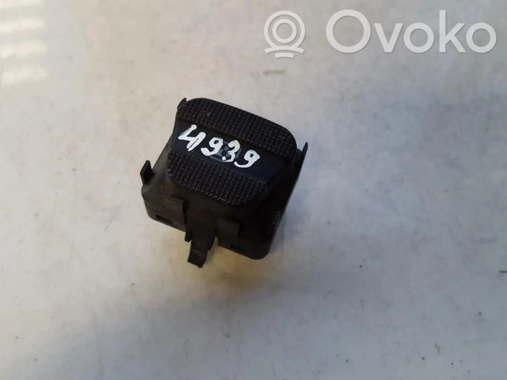 Volkswagen Golf III Interruttore di controllo dell’alzacristalli elettrico 