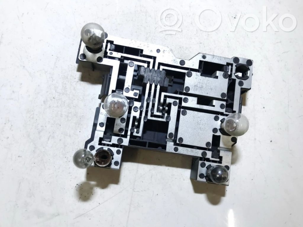 Volvo 850 Porte ampoule de feu arrière 