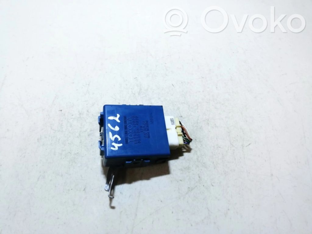 Toyota Auris 150 Centralina/modulo portiere
