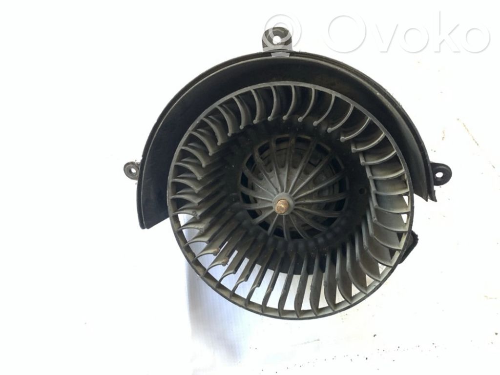 Opel Zafira A Lämmittimen puhallin 
