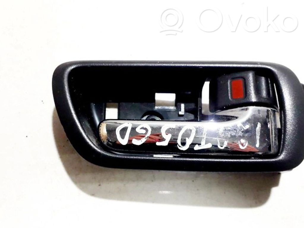 Manecilla interna puerta trasera   692050F010,692050F010,692050F010,692050F010