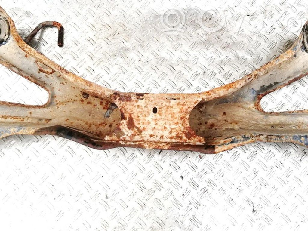 Cadru auxiliar spate