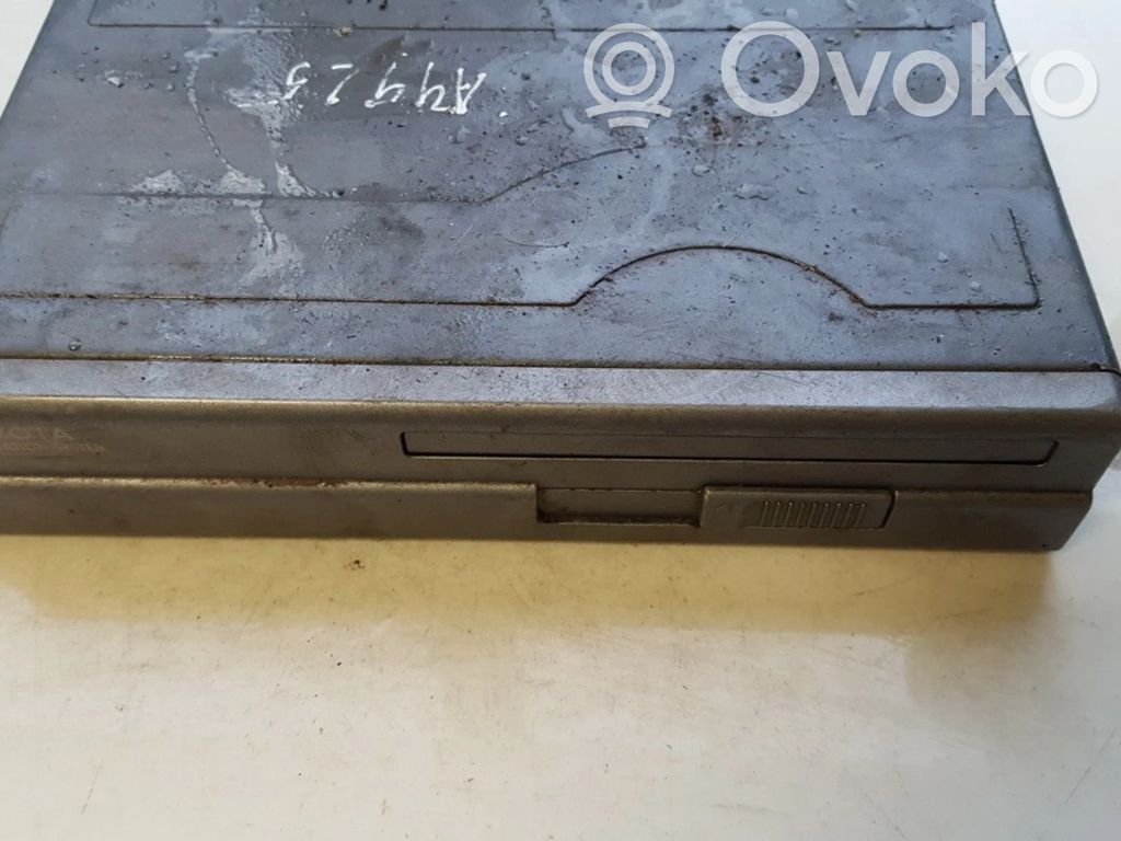 Toyota Avensis Verso Unità di navigazione lettore CD/DVD 