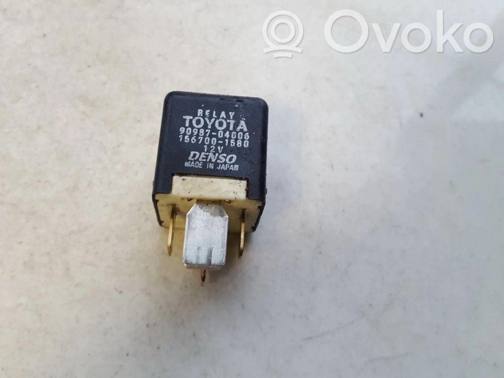 Toyota Avensis Verso Alte relee 
