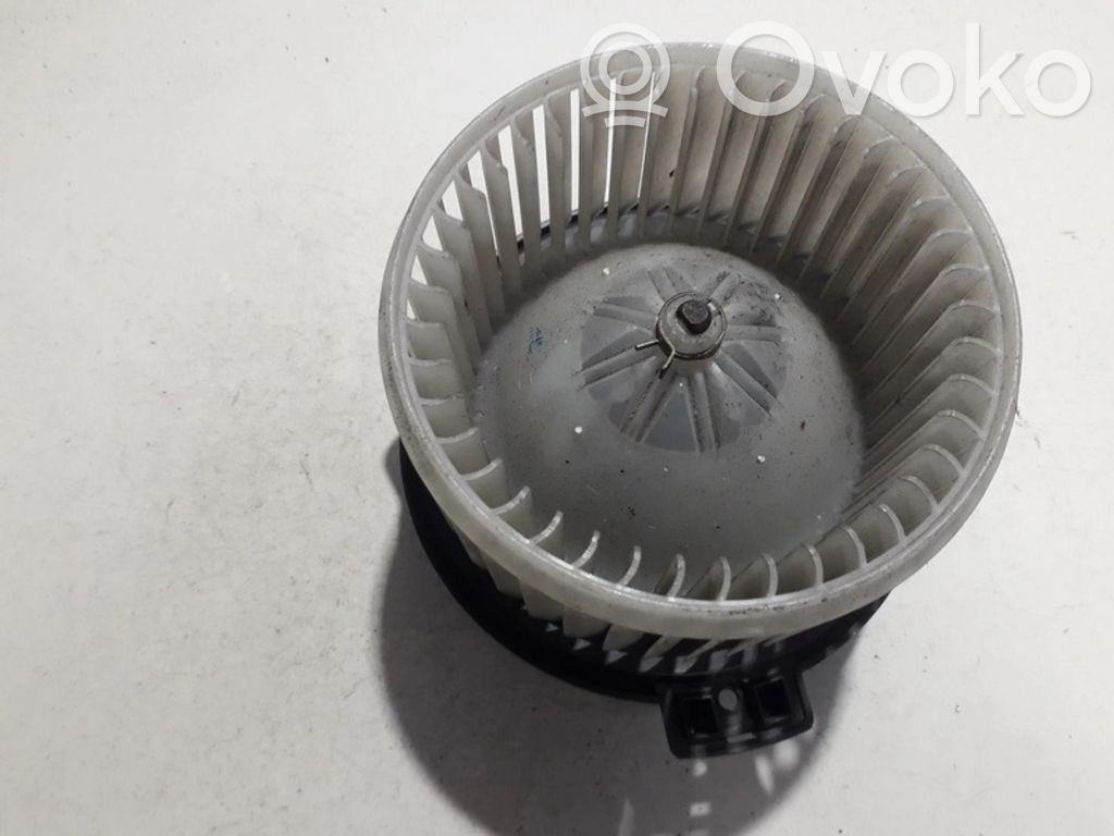 Toyota Yaris Ventilator aerotermă 