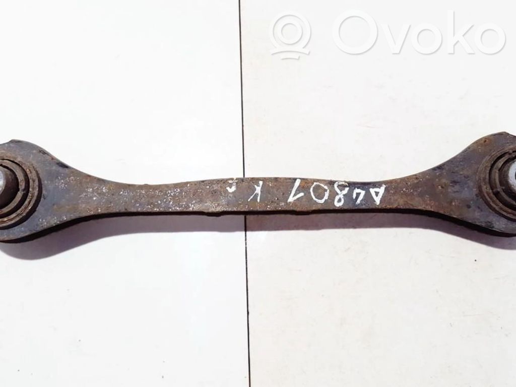 Skoda Octavia Mk2 (1Z) Braccio di controllo sospensione posteriore superiore/braccio oscillante