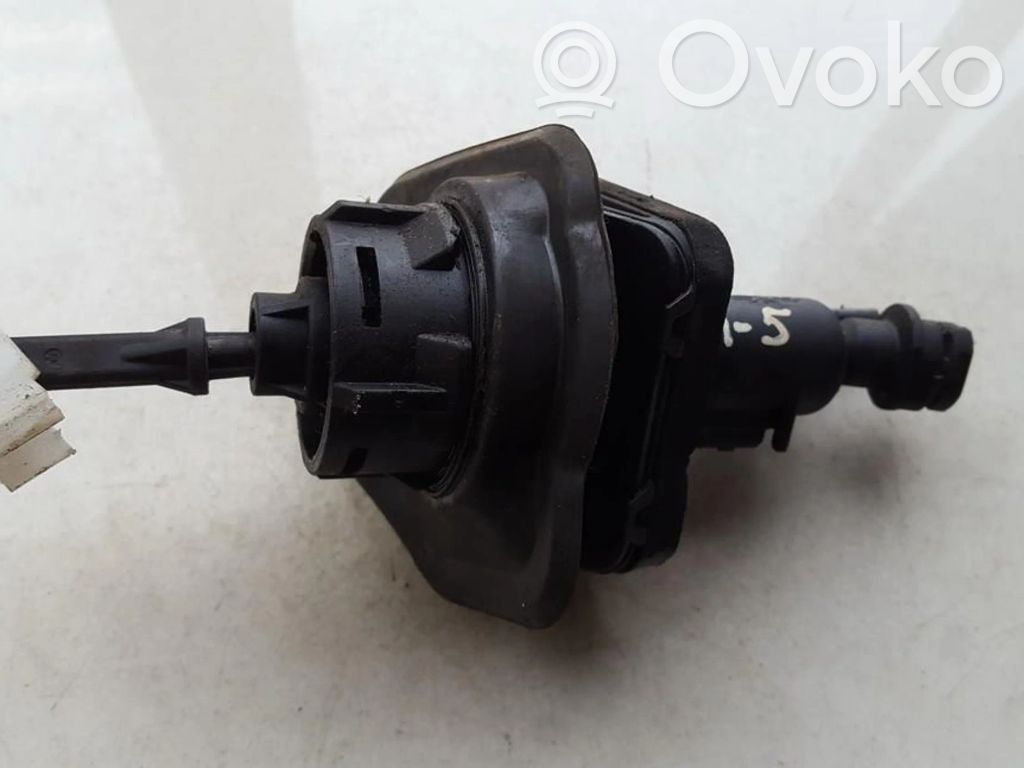 Cilindro maestro de embrague   3M517A543BD,3M517A543BD,3M517A543BD,3M517A543BD
