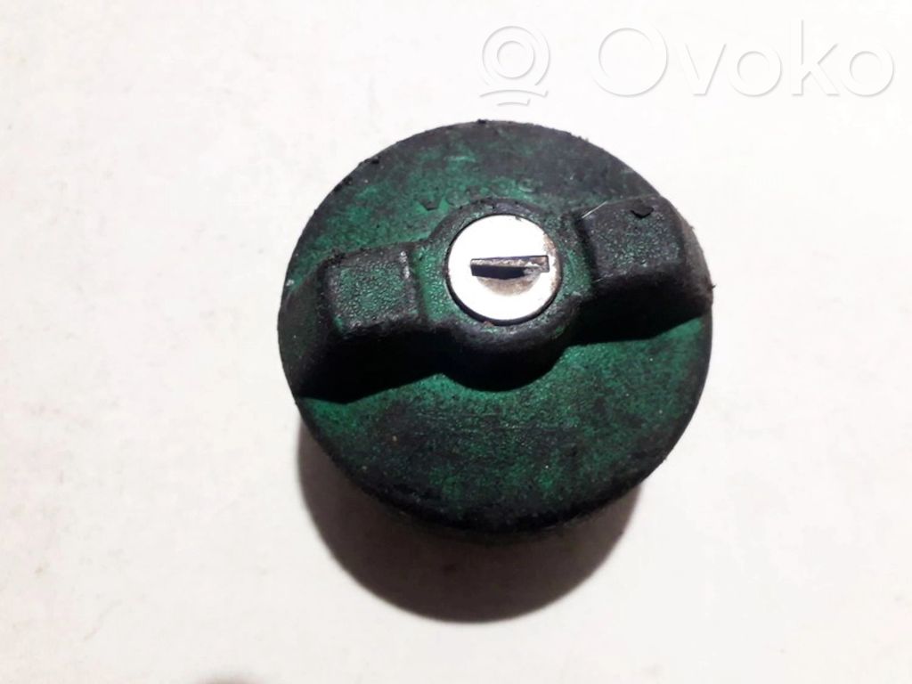Volvo 850 Tappo del serbatoio del carburante 
