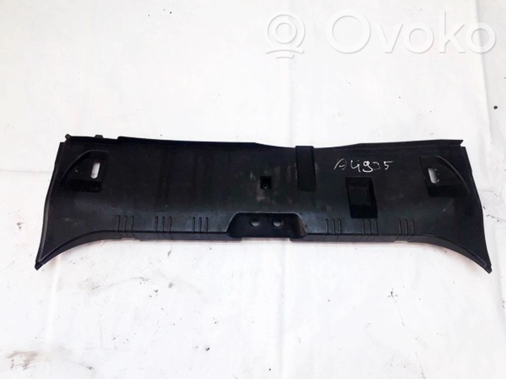 BMW 5 E60 E61 Otros elementos de revestimiento del maletero/compartimento de carga 