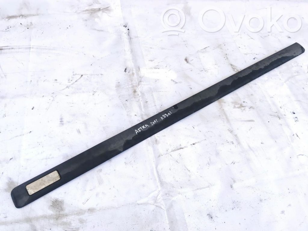 Opel Astra G Listwa drzwi