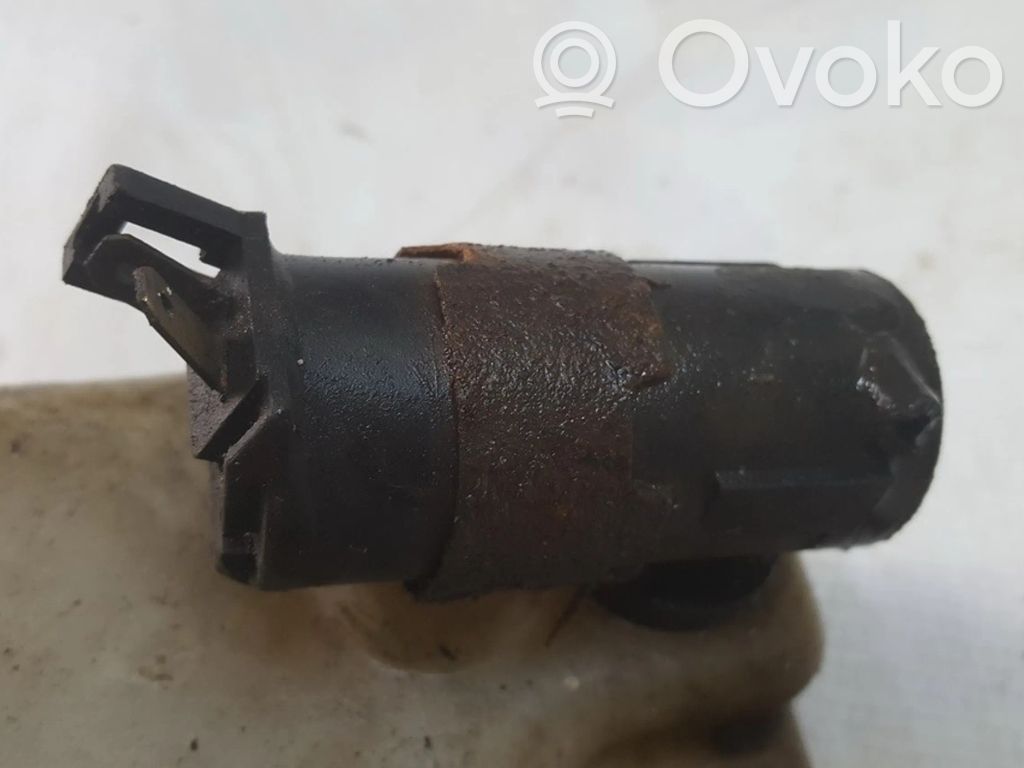 Mazda 121 Pumpe Scheibenwaschanlage 
